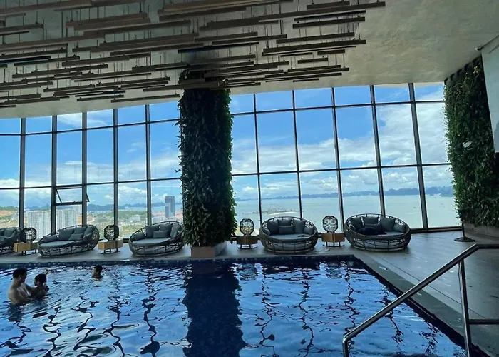 Citadines Two Bedrooms Sea View Apartment *