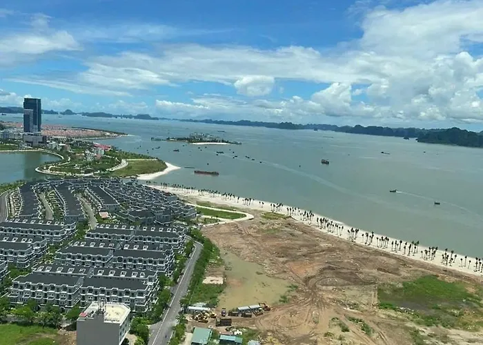 Apartment Citadines Two Bedrooms Sea View *