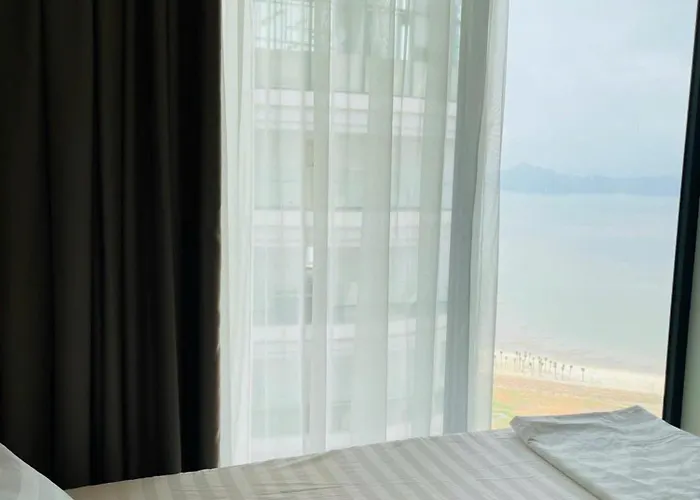 Citadines Two Bedrooms Sea View * Hạ Long
